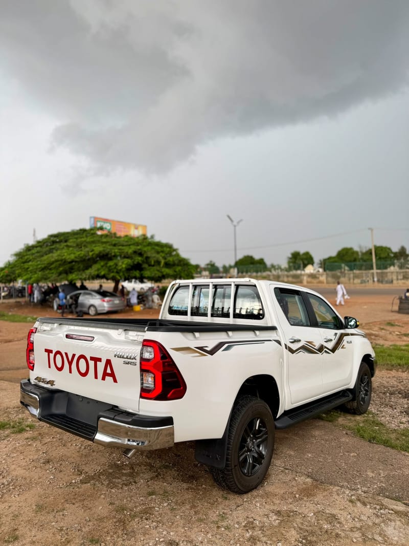 TOYOTA Hilux 2.7 L L4 Kaduna North