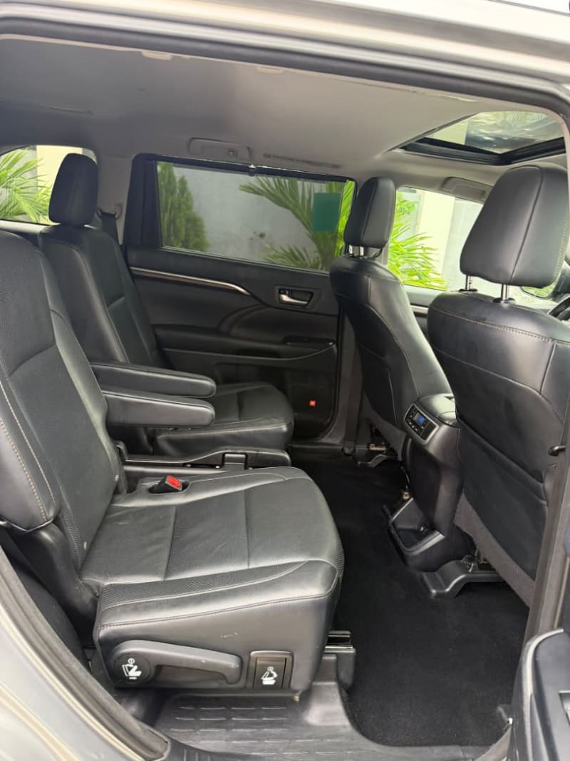 TOYOTA Highlander 3.0 L V6 Amuwo-Odofin