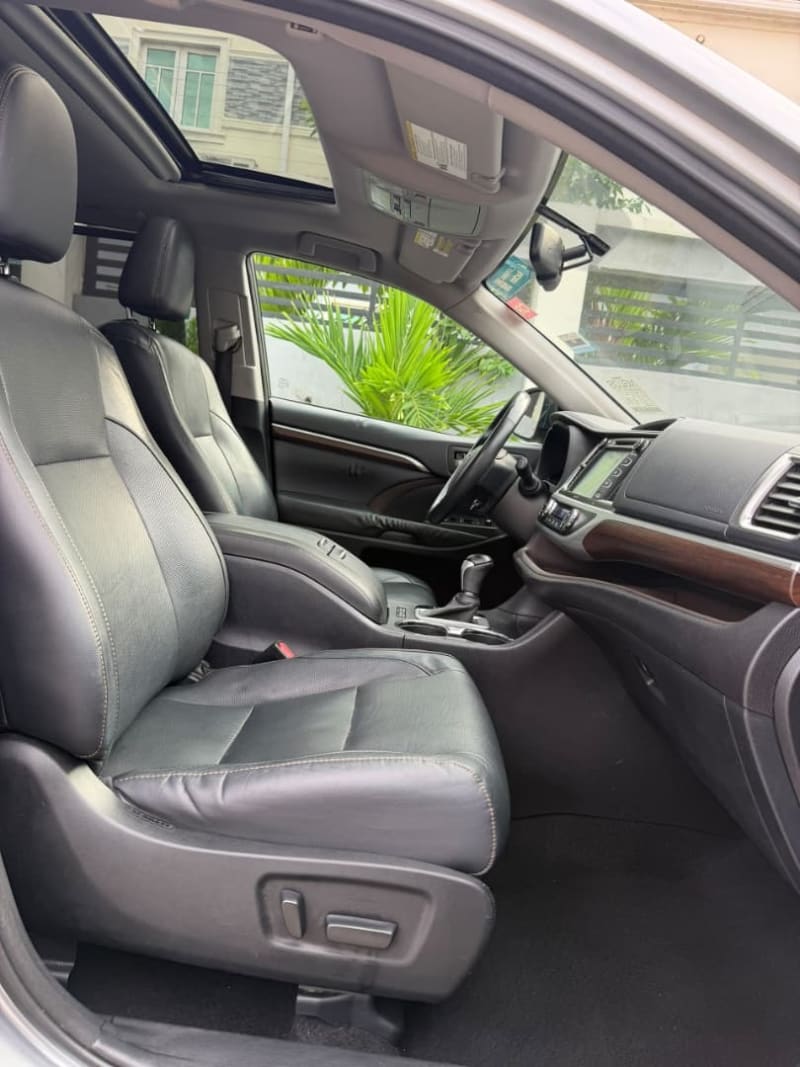 TOYOTA Highlander 3.0 L V6 Amuwo-Odofin