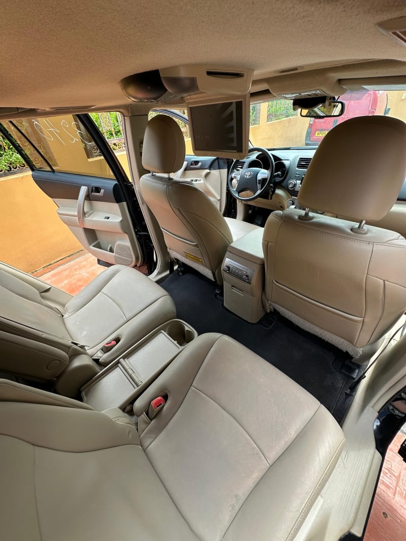 TOYOTA Highlander 3.5 L V6 Ikeja