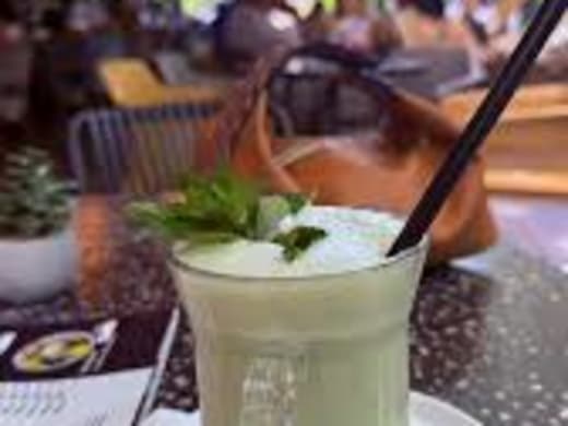 Cafe Lemonade