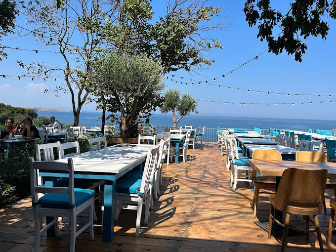 Restaurant RAISKI ZALIV (PARADISE BAY) 10