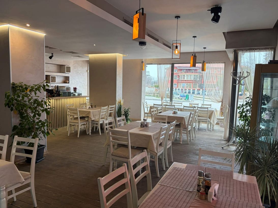 Bistro Antre 4