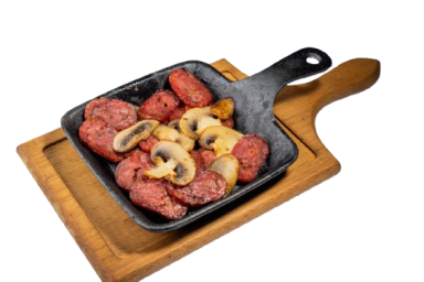 Salsiccia di Bansko con funghi e aglio