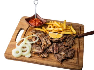Bistecca di agnello con patatine fritte