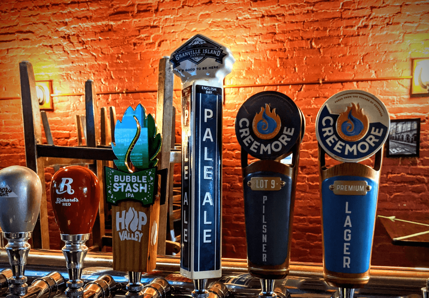 draft beverage taps