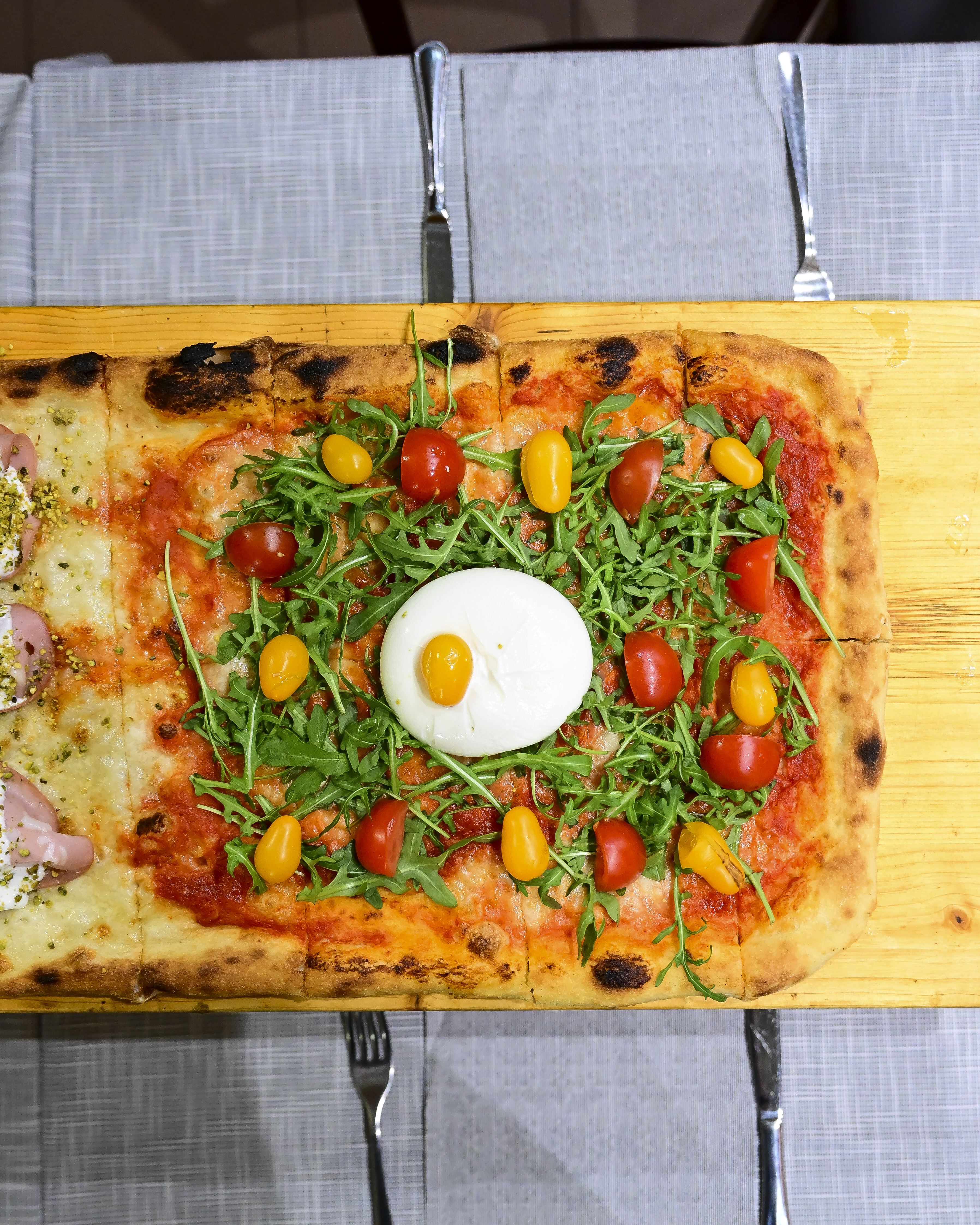 Pizza al Metro All You Can Eat Mangi finché non ce la fai più