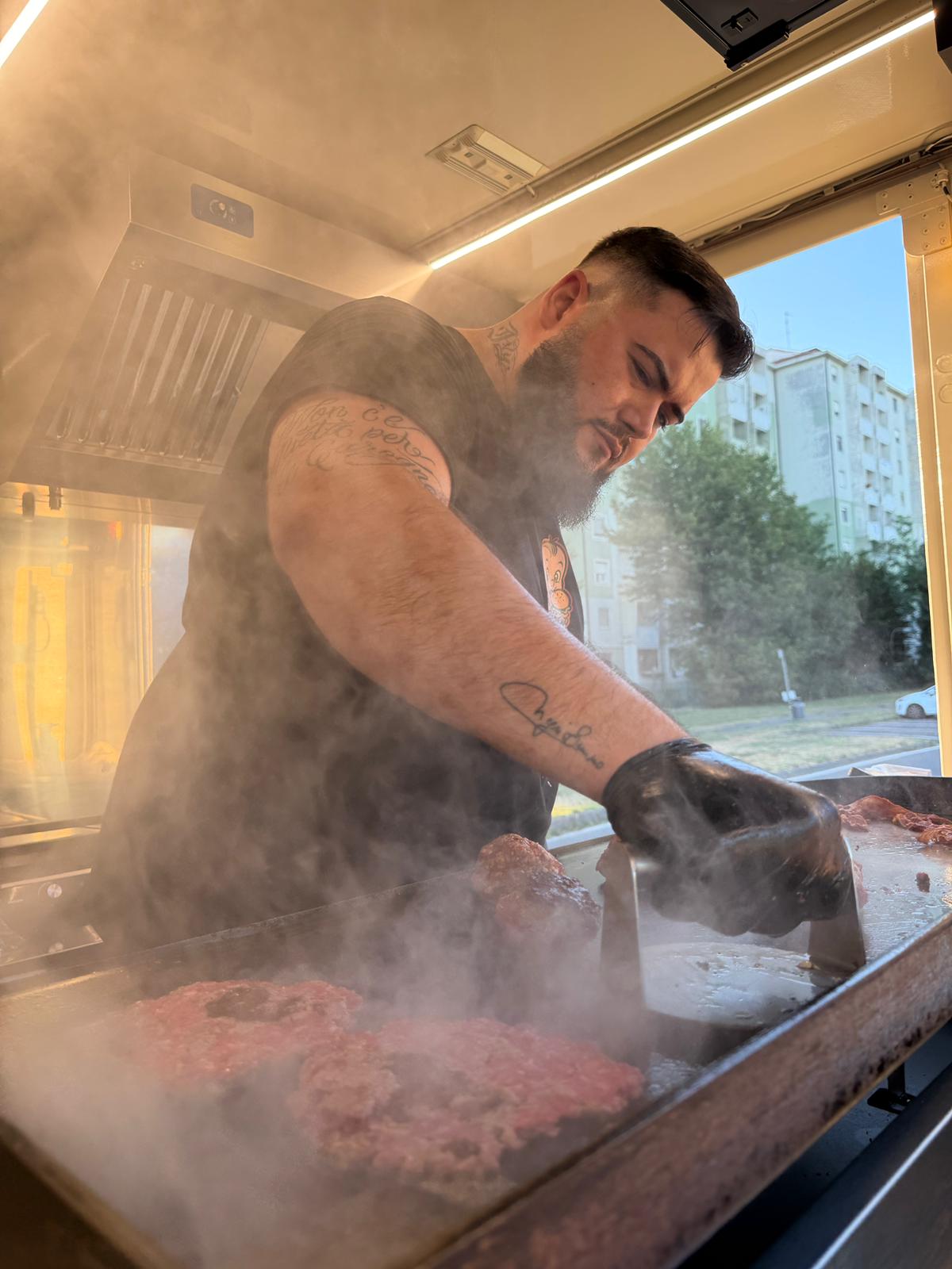 Cottura carne sulla griglia
