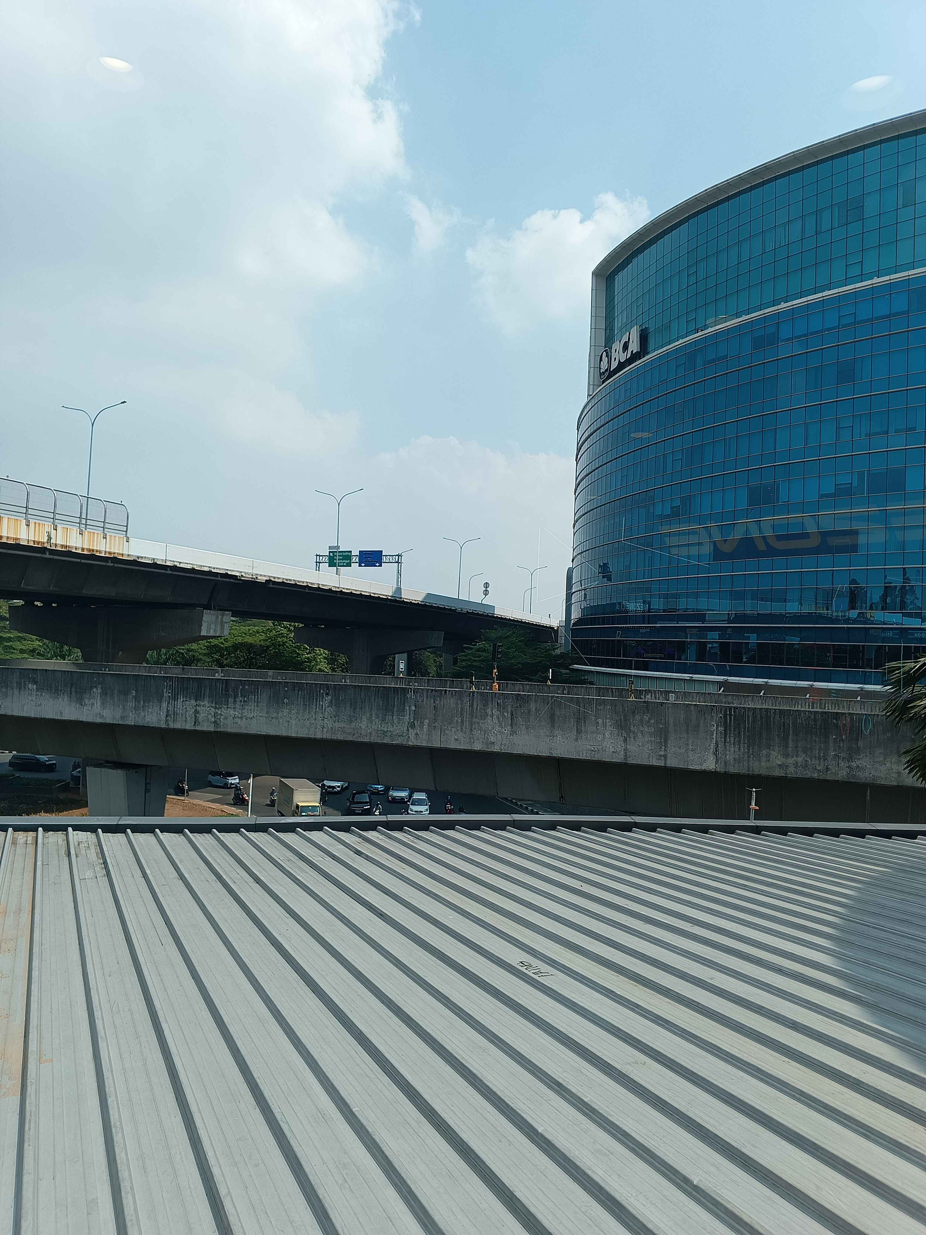 Landscape gedung