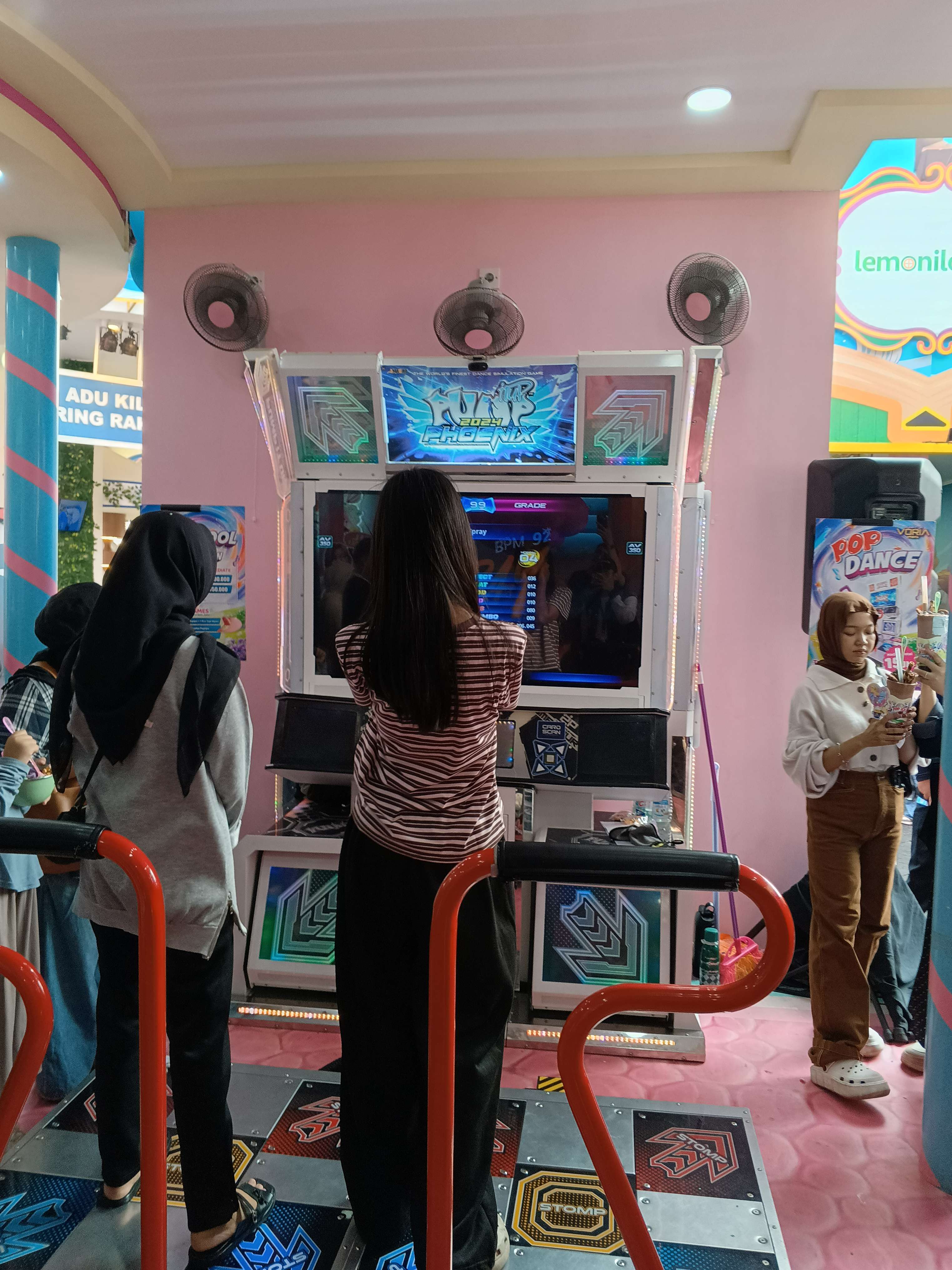 Booth Pop Ice