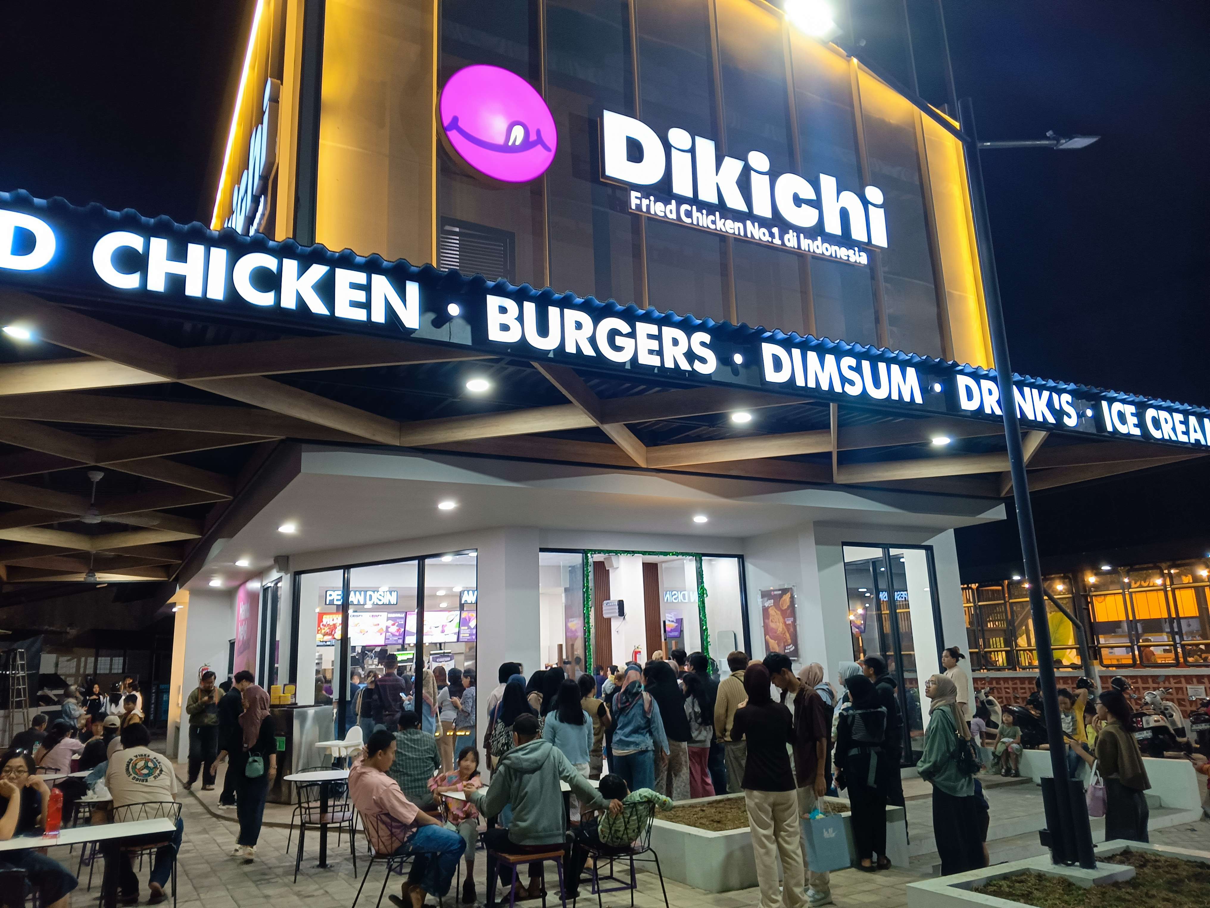 Dikichi Pasir Koja