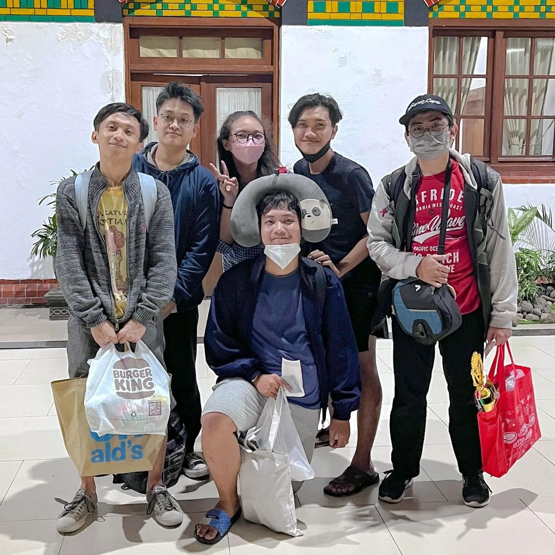 Foto bersama terakhir