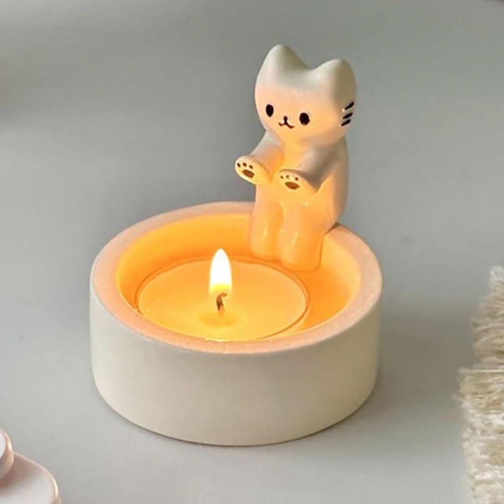 شمعدان القطة 🐈✨