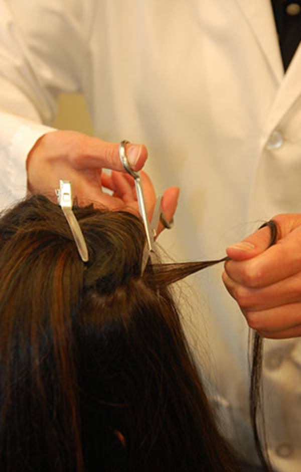 hair collector cutting hair