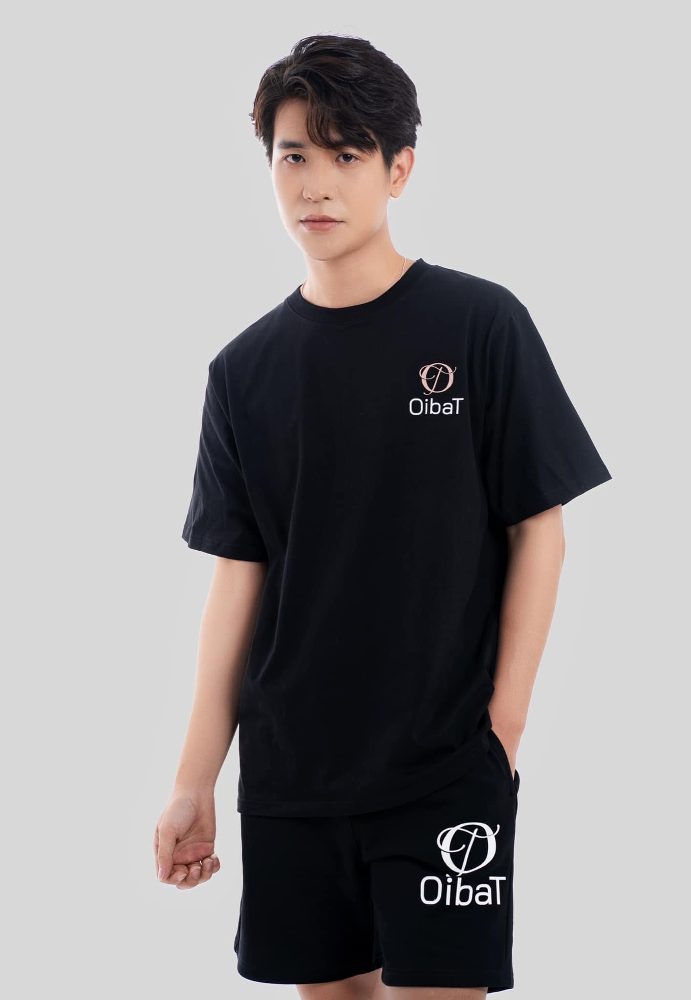 𝐖𝐢𝐝𝐞 𝐓- 𝐒𝐡𝐢𝐫𝐭 & 𝐂𝐨𝐦𝐟𝐨𝐫𝐭𝐚𝐛𝐥𝐞 𝐝𝐲𝐧𝐚𝐦𝐢𝐜 𝐒𝐭𝐲𝐥𝐞