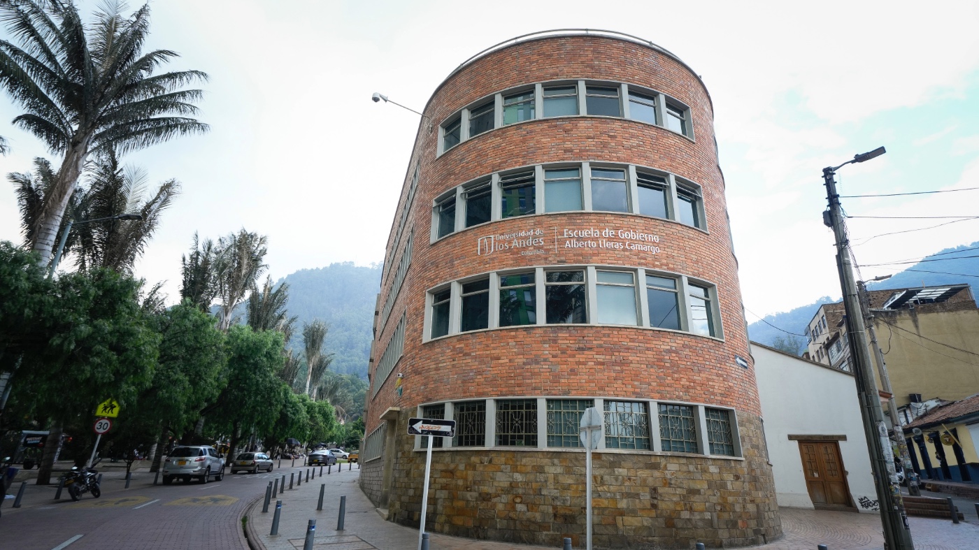Edificio Escuela de Gobierno