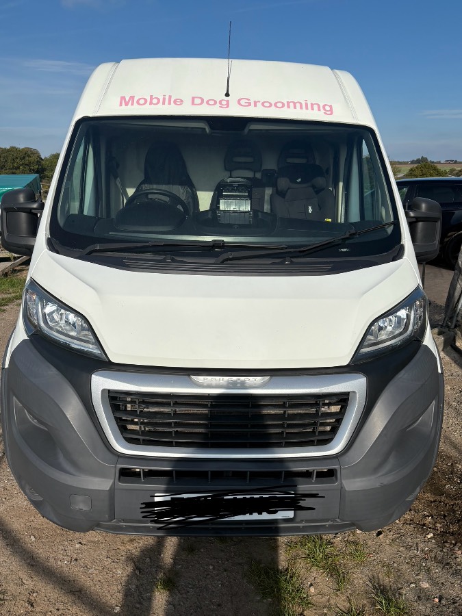 Peugeot Boxer 2017 Dog Grooming Van 