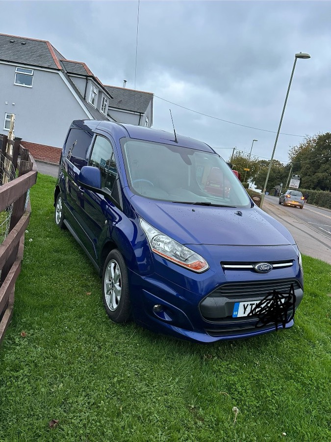 Ford Transit Connect 200 Limited 1.6 TDCi Panel Van – Blue – Excellent Condition
