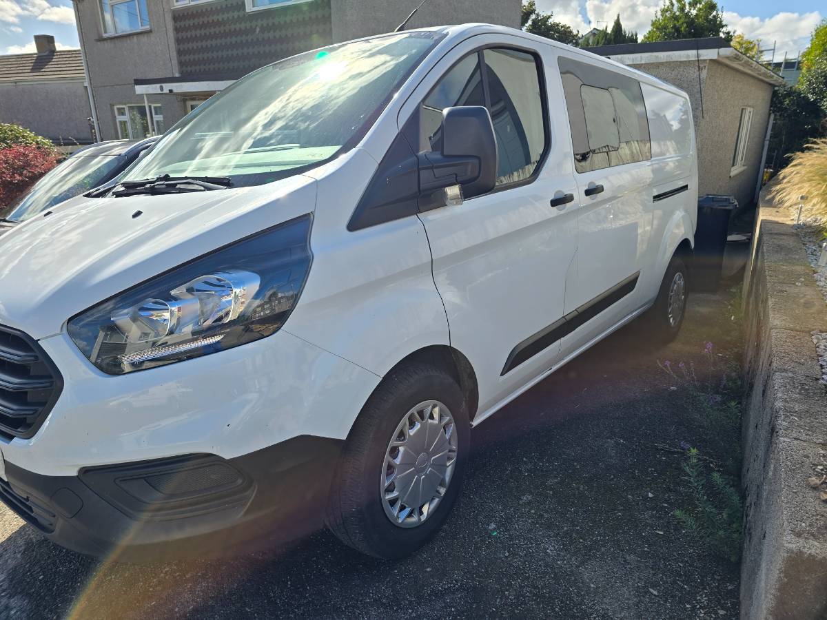 2019 Ford Transit Custom (6 seater) 2.0 320 Ecoblue