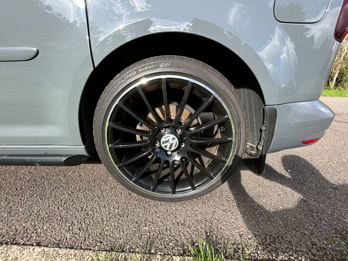 2016 2.0L Turbo Diesel Volkswagen Trendline Caddy