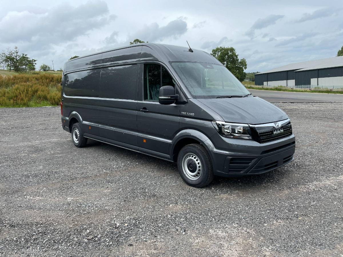 MAN TGE 3140D LION XS LONG WHEELBASE HIGH ROOF