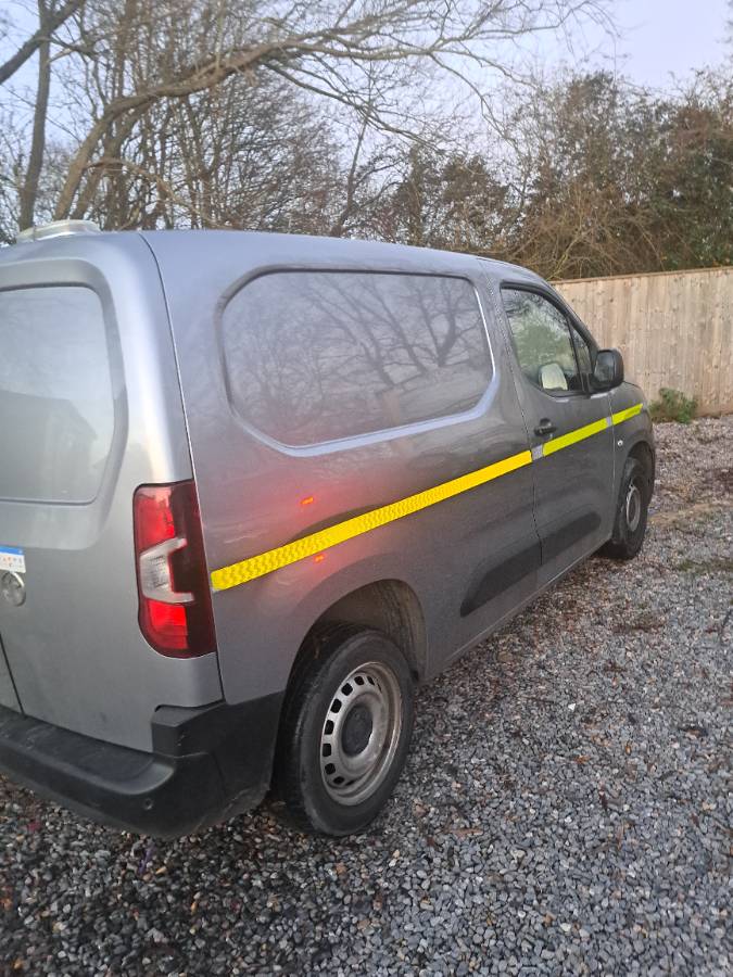 2021 vauxhall combo van very good con