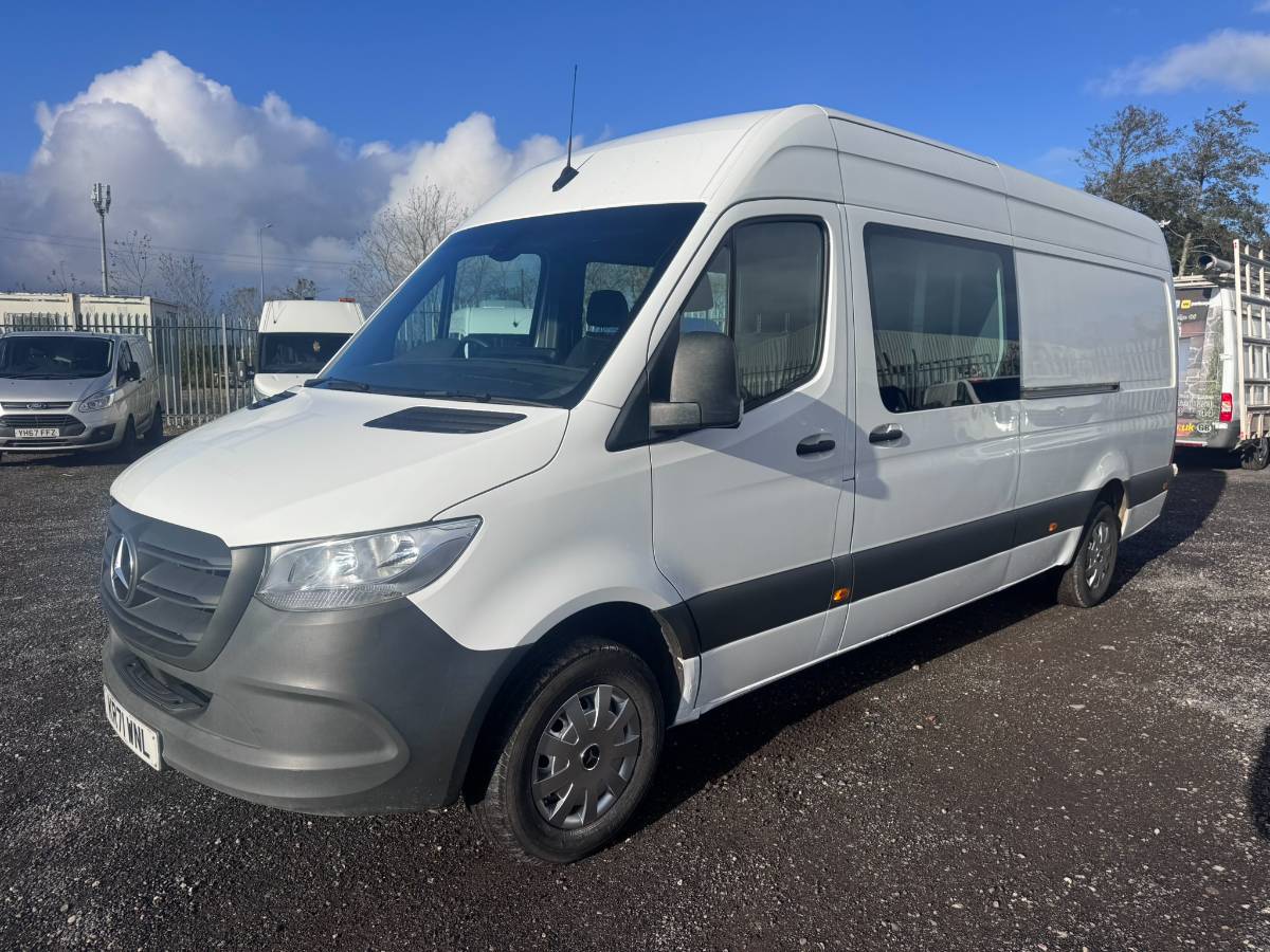 2022 Mercedes Sprinter 314 LWB Panel Van. FSH. Appleplay/Android. Rear Camera.	FSH. New MOT. Uprated rear springs.