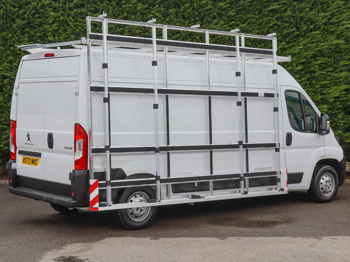 Peugeot Boxer Glass Rack Van