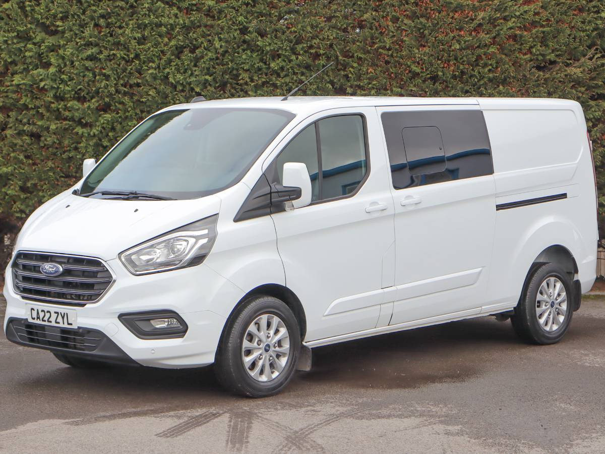 2022 (22) Ford Transit Custom 320 Limited 2.0TDCI, 130ps, L2 LWB 6 Seat Van