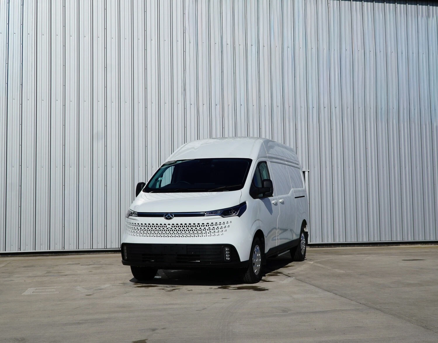 New Maxus Deliver 7 Available in different lengths and height 
