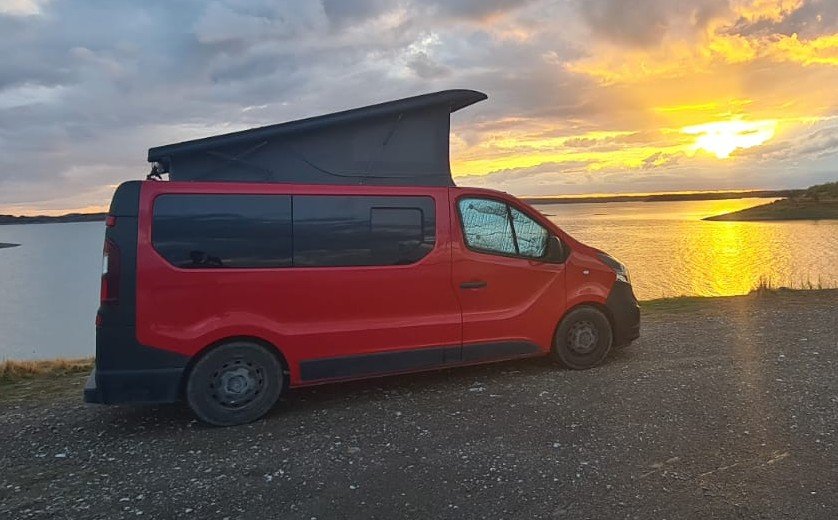 2014 Vauxhall Vivaro - Camper van, Solar, Pop Top Conversion, Kitchen, Inverter  