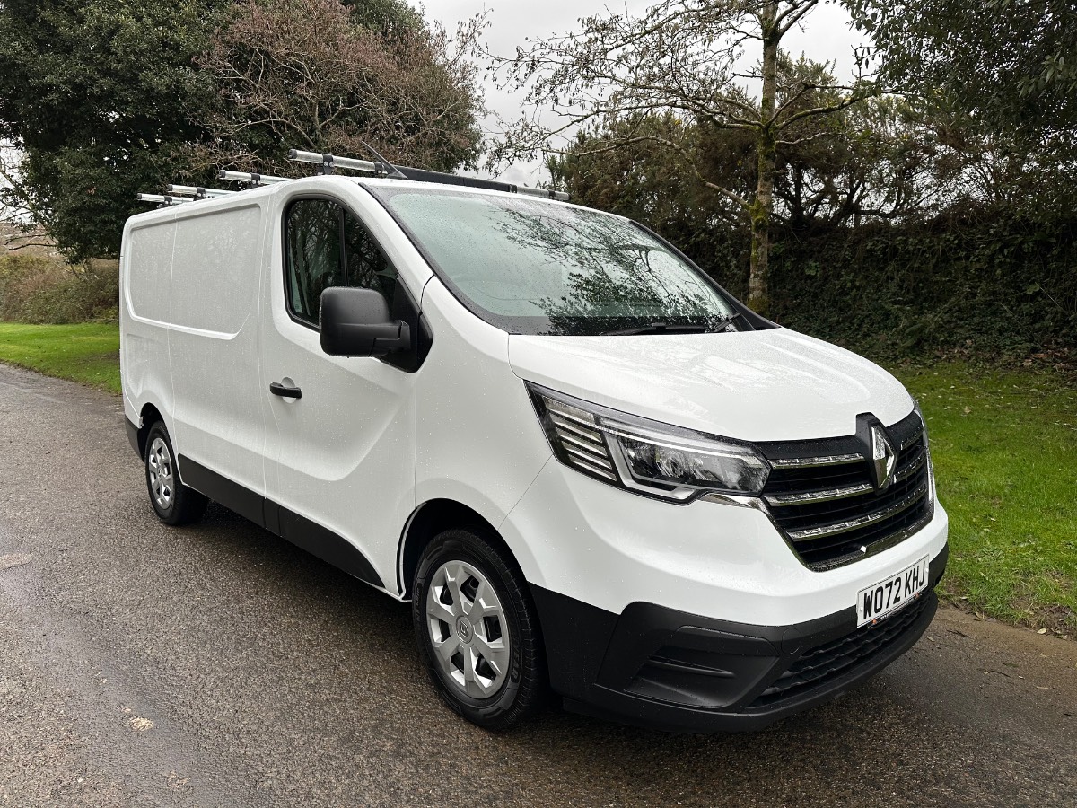 2023 (72) RENAULT TRAFIC SL28 BUSINESS + L1 2.0 BLUE DCI 130BHP [EURO 6] SWB VAN - ONLY 25000 MILES 