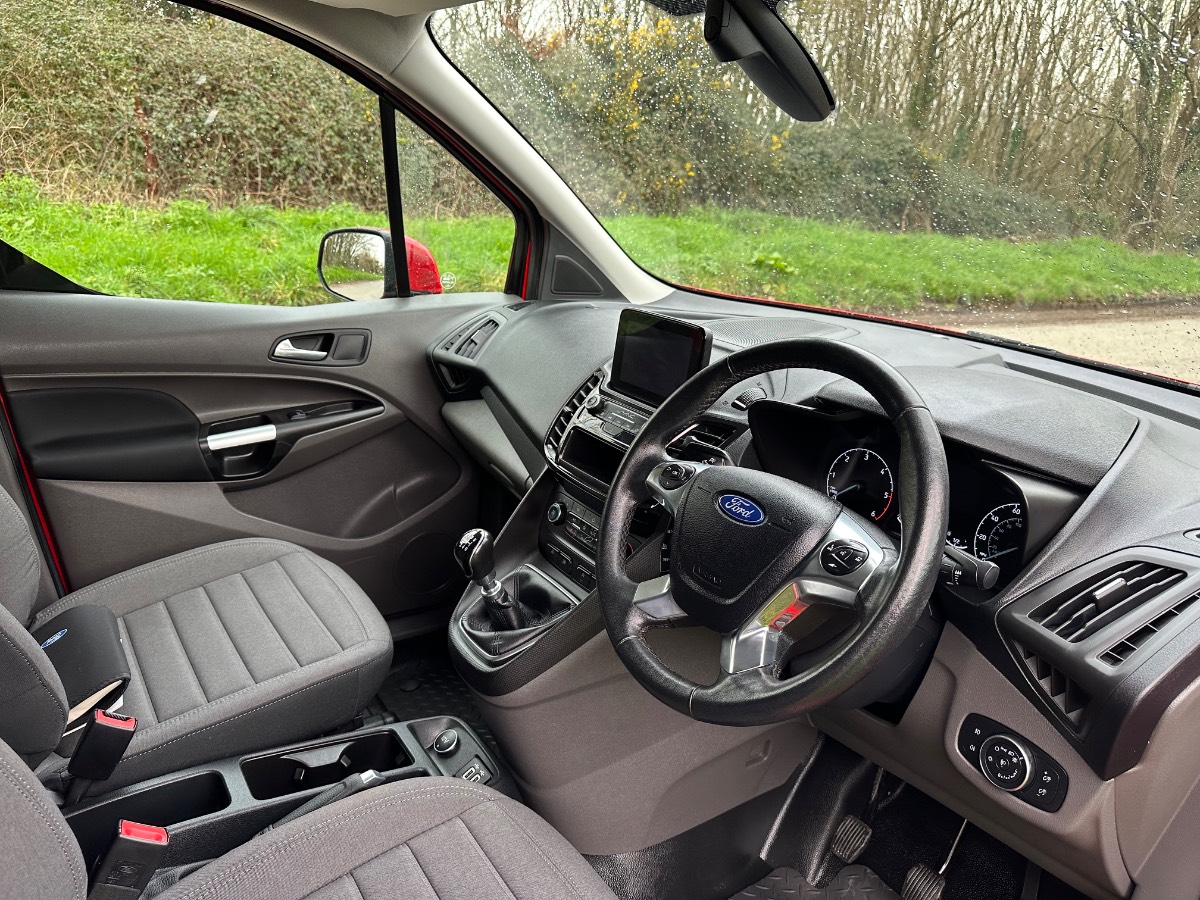 2019 (68) FORD TRANSIT CONNECT LIMITED 1.5 TDCI ECOBLUE 120BHP [EURO 6] LWV VAN - ONLY 44000 MILES