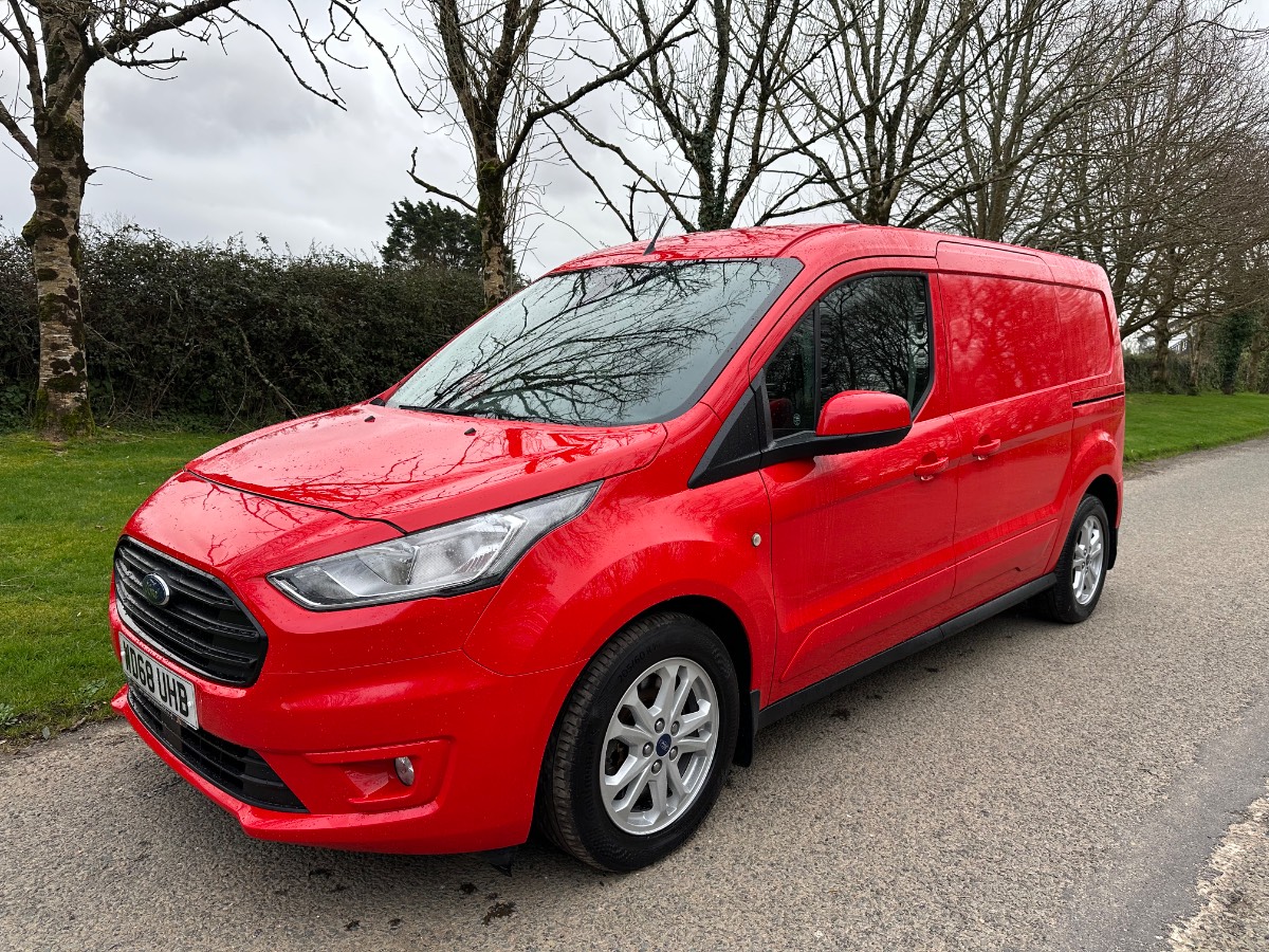 2019 (68) FORD TRANSIT CONNECT LIMITED 1.5 TDCI ECOBLUE 120BHP [EURO 6] LWV VAN - ONLY 44000 MILES
