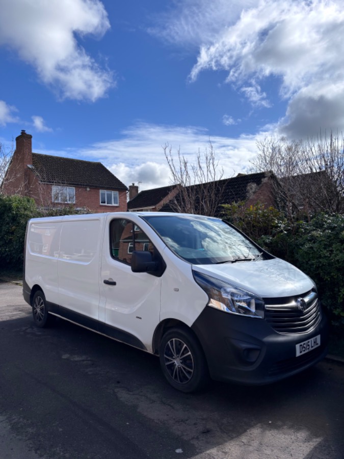 Vauxhall Vivaro 2900 CDTI Sportive 1.6ltr LWB (2015) - 64k miles - smooth runner