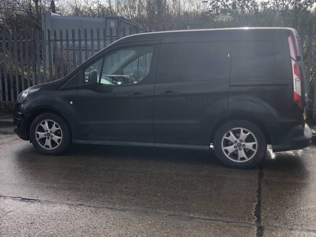 Ford Transit Connect Limited  Spares Or Repair