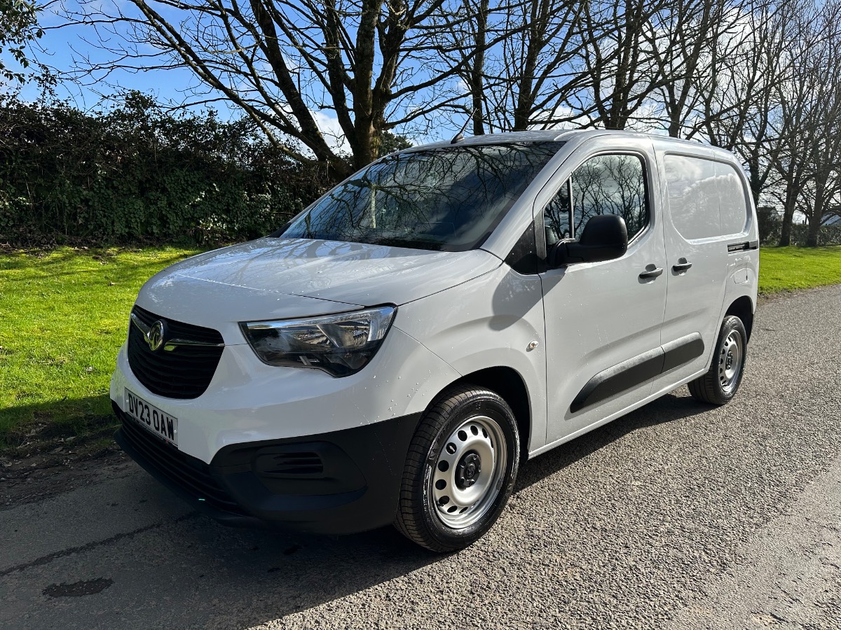 2023 (23) Vauxhall Combo Cargo L1 1.5 Turbo D 100BHP [Euro 6] Swb Van 