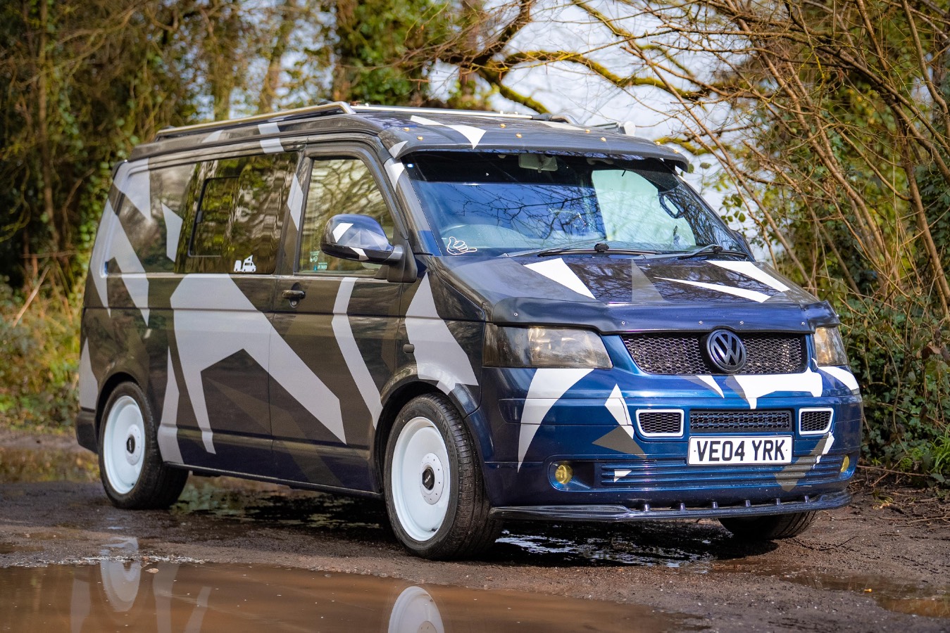 Volkswagen Transporter T5 T30 174 TDI Campervan – 4 Berth Adventure-Ready