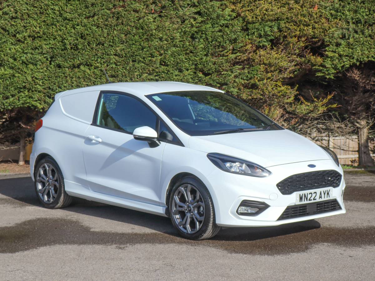 2022 (22) Ford Fiesta 1.0T Ecoboost MHEV Sport Van, 1.0T Petrol