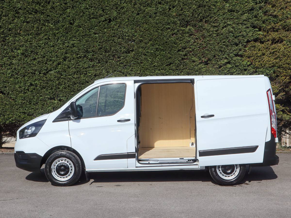 2023 (23) Ford Transit Custom 300 Leader 2.0tdci, 105ps, L1 SWB Van