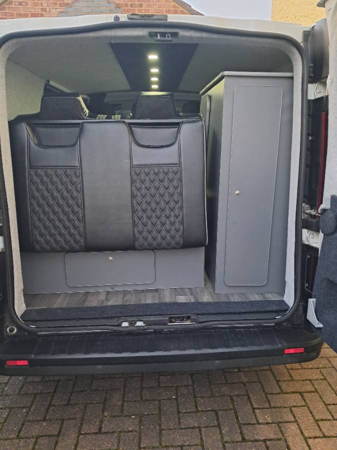 Low mileage 43k Vauxhall Vivaro