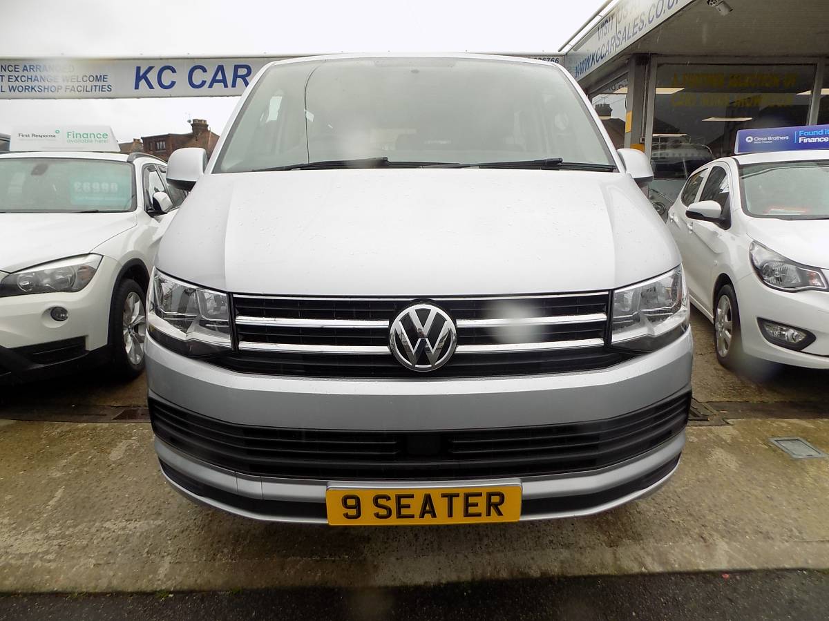 9 SEATER T32 TDI SHUTTLE SE AUTOMATIC