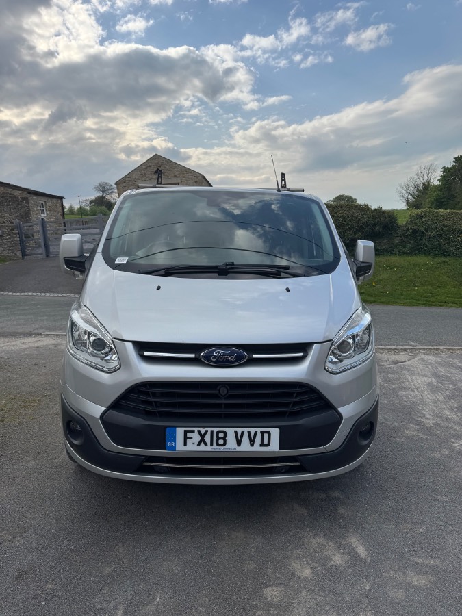 Ford transit custom van
