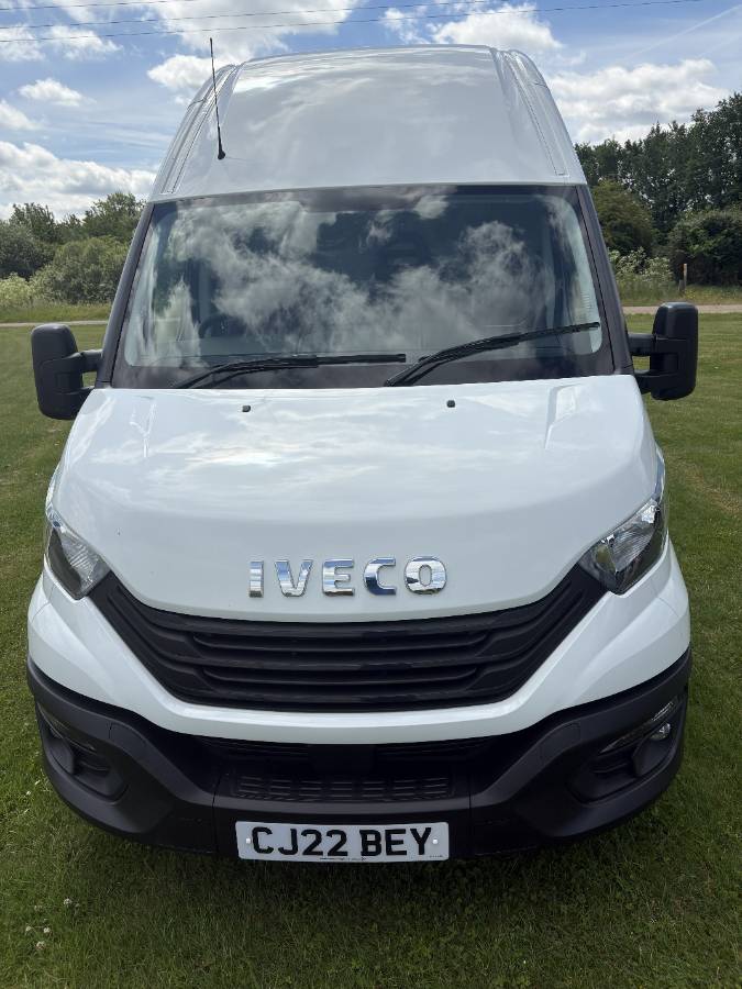 LOW MILEAGE IVECCO HIGH ROOF LWB