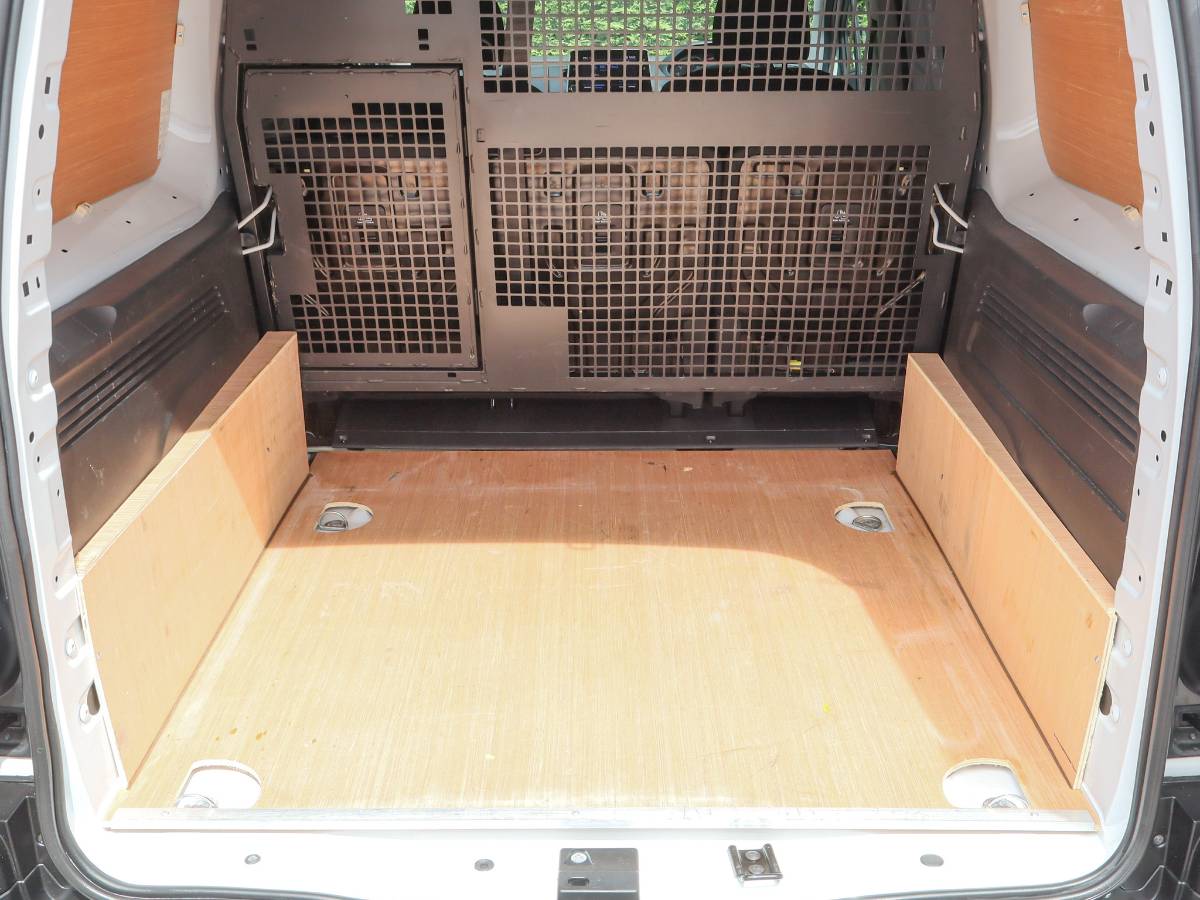 2023 (23) Peugeot Partner 850 Professional Premium + Long L2 LWB 5 Seat Crew Van