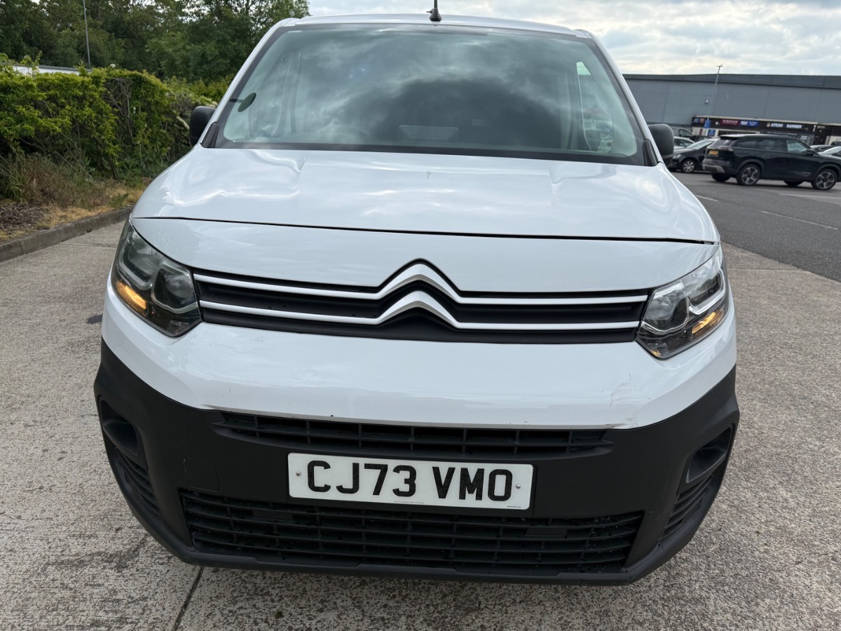 Citroen Berlingo 2023 1000 Enterprise ED BHDI 31,000 miles