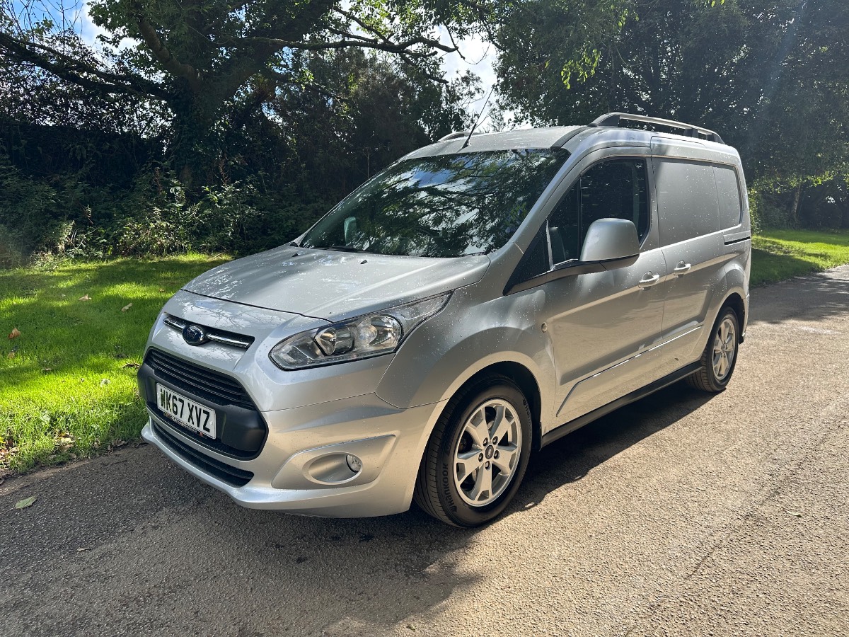 2017 (67) FORD TRANSIT CONNECT 200 LIMITED L1 1.5 TDCI 120BHP [EURO 6] SWB VAN