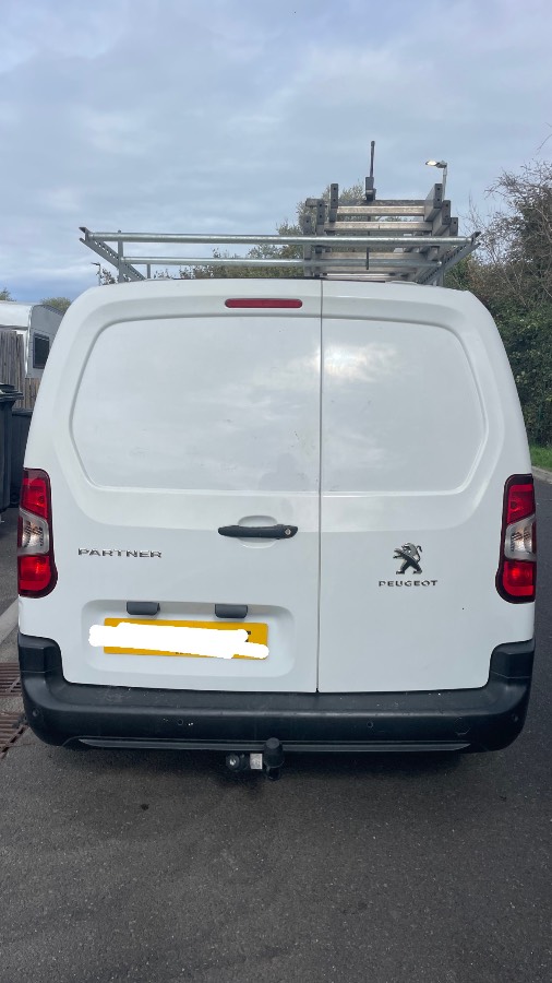 1.6 diesel Peugeot partner 5 speed manual 