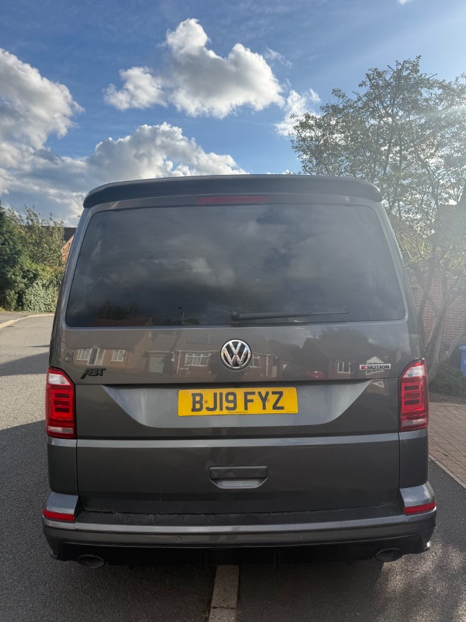 2019 T6.1 Highline T32 Kombi Day Van, SWB, 4Motion DSG 204, Leighton Vans