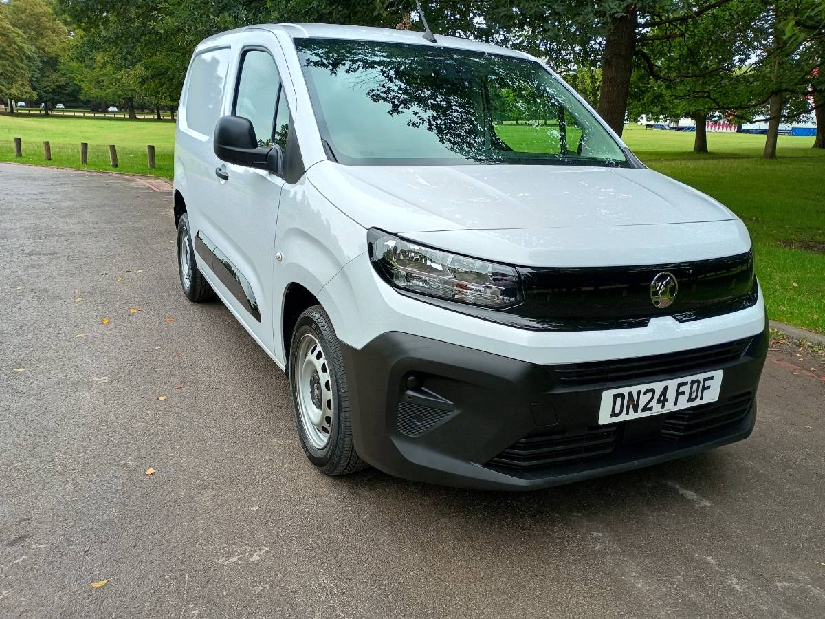 Vauxhall Combo L1 2300 Prime 1.5 Turbo D £11948+VAT (FREE DELIVERY)
